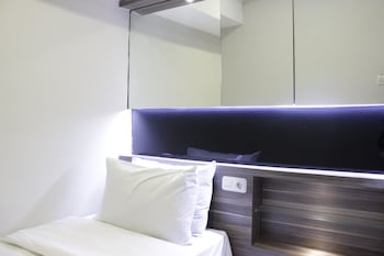 pleasant and trendy 2br apartment at jarrdin cihampelas near cihampelas walk by travelio