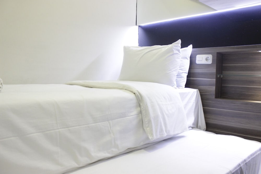 pleasant and trendy 2br apartment at jarrdin cihampelas near cihampelas walk by travelio