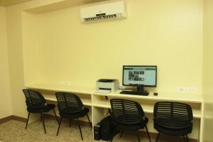 west plaza hotel at lebuu street