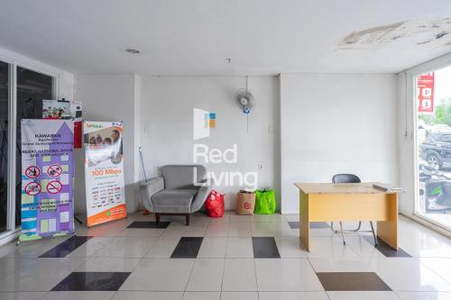 redliving apartemen grand sentraland bangde rooms
