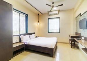 hotel new elite inn near midc turbhe navi mumbai