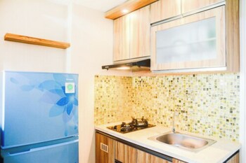 comfortable 2br springlake summarecon apartment