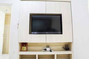Comfortable 2Br Springlake Summarecon Apartment,,0 star