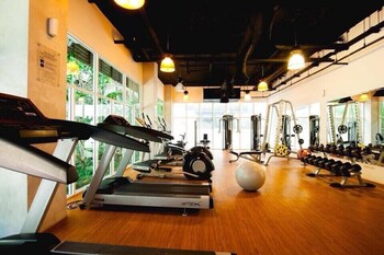 kamala falls residential resort