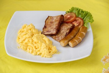 kamala falls residential resort