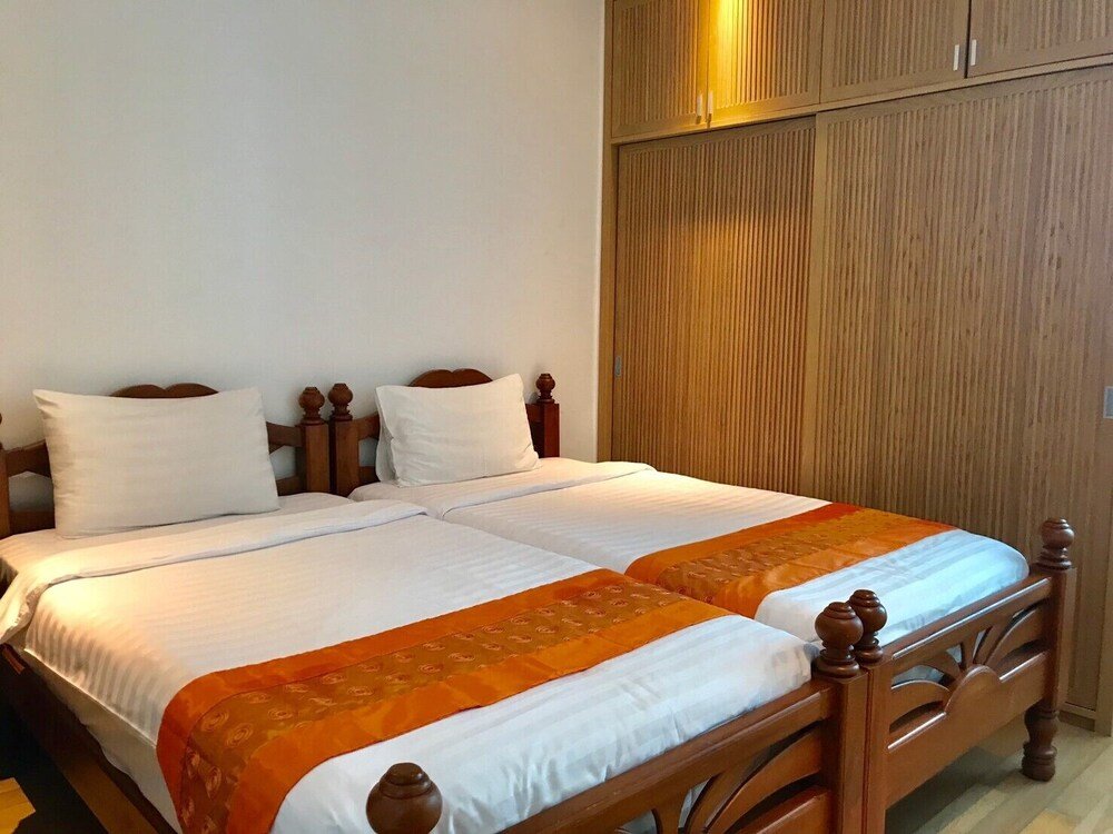 kamala falls residential resort