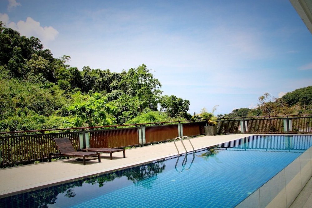 kamala falls residential resort