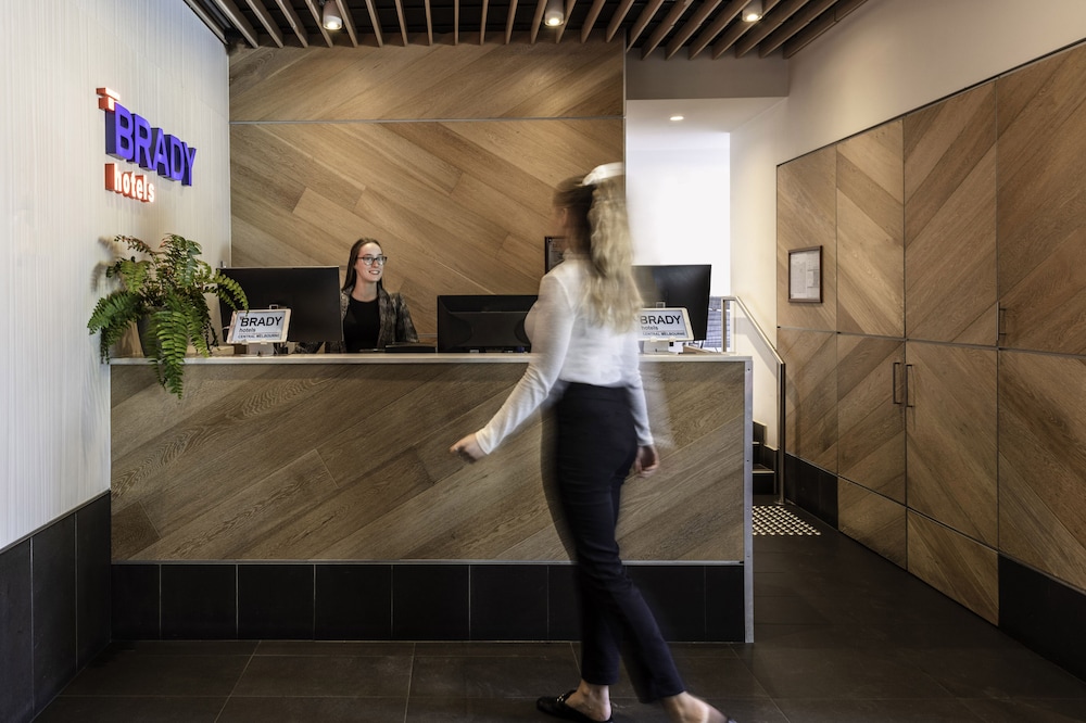 brady hotels central melbourne