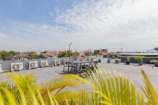 sans hotel box mansion surabaya