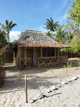 room in bb mida creek eco camp 1