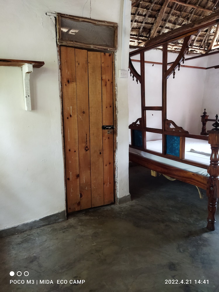 room in bb mida creek eco camp 1