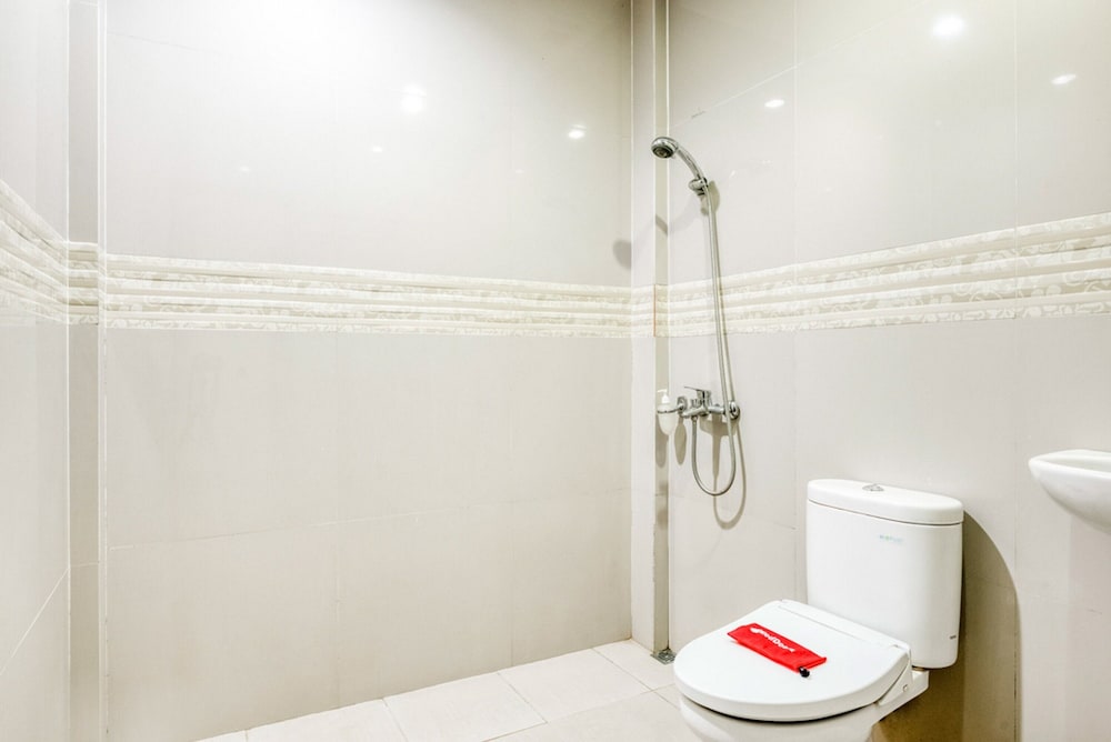 reddoorz syariah jalan simpang gajayana