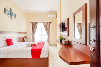 reddoorz syariah jalan simpang gajayana