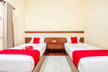 reddoorz syariah jalan simpang gajayana