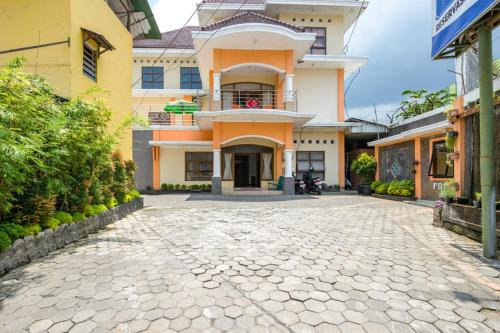 reddoorz syariah jalan simpang gajayana