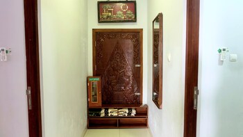 villa prambanan jogja with private swimming pool by simply homy