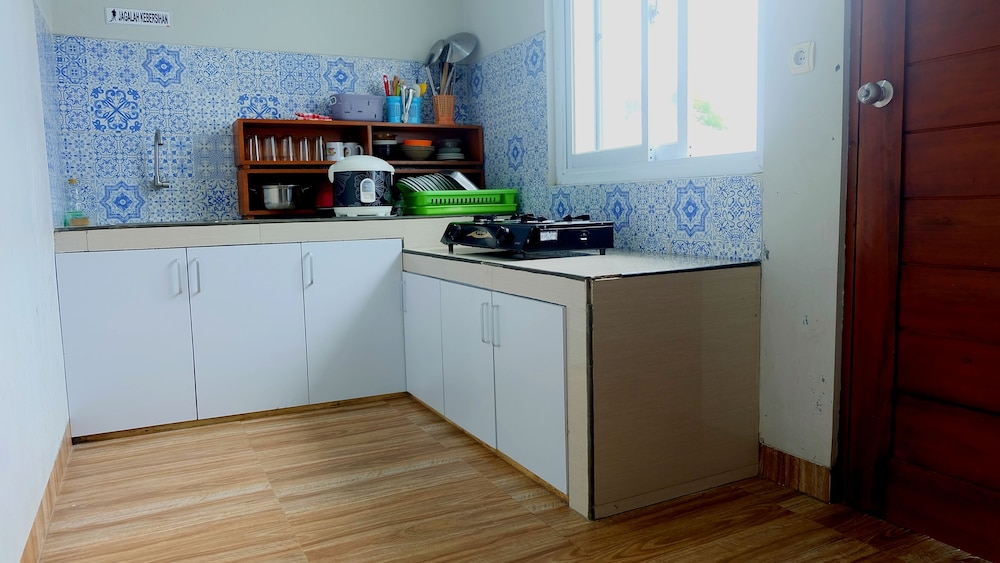 villa prambanan jogja with private swimming pool by simply homy