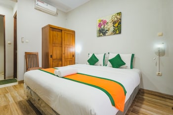 villa prambanan jogja with private swimming pool by simply homy