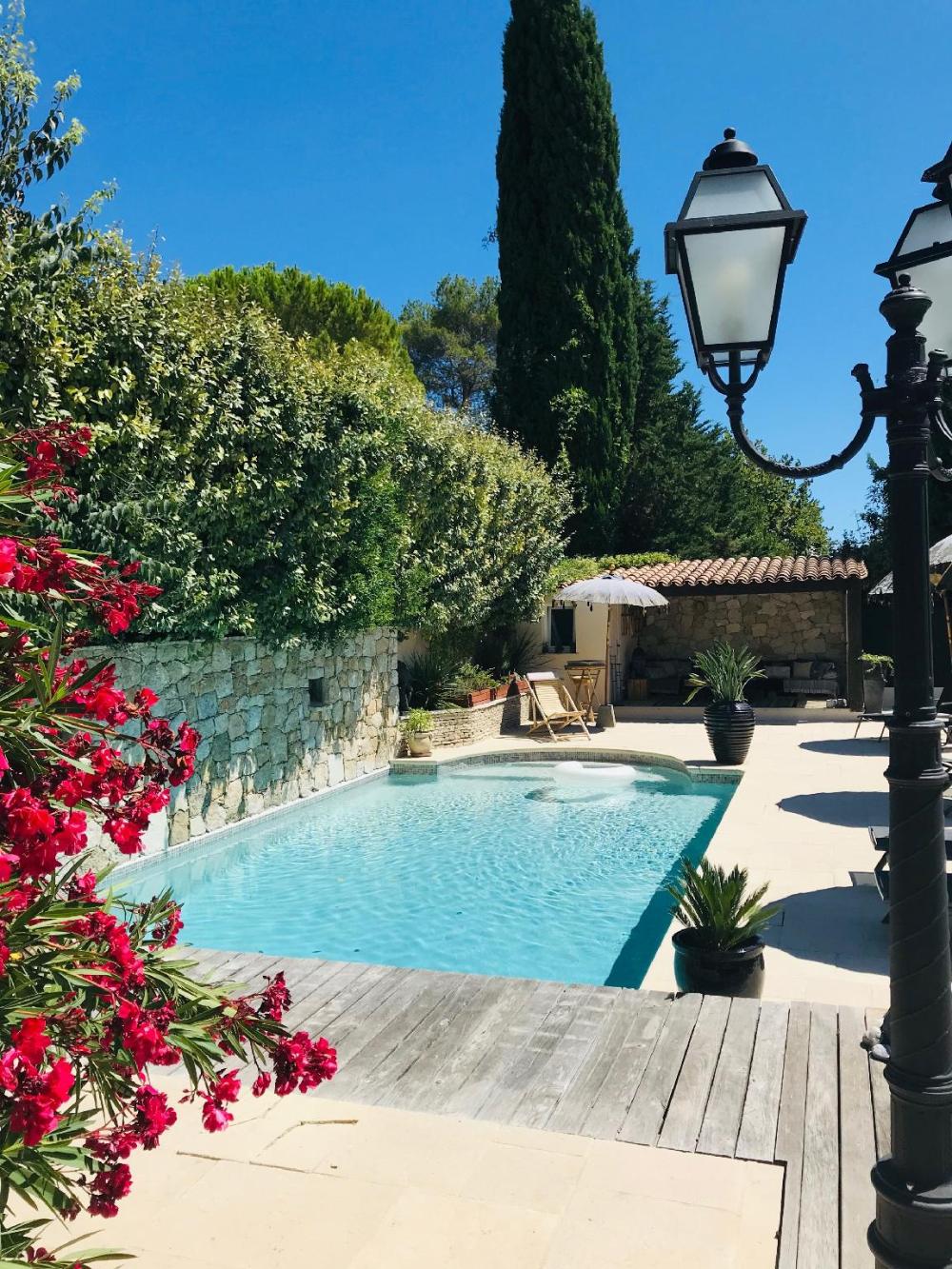 villa mathis