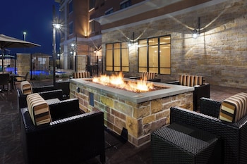 courtyard san angelo