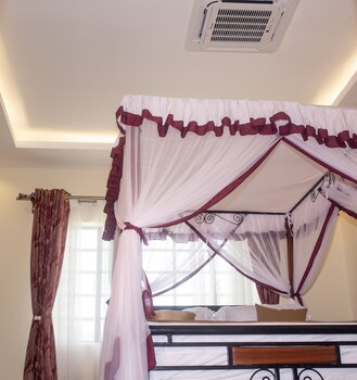 lodwar acacia residences