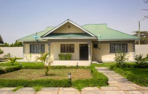 lodwar acacia residences