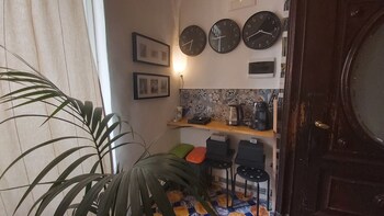 dimora aganoor business suite