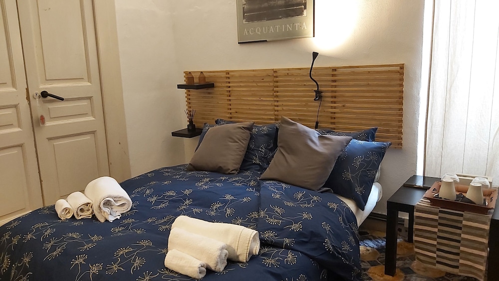 dimora aganoor business suite