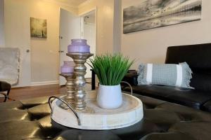 The Gorge View Villa-With Yard & Parking,,3 star