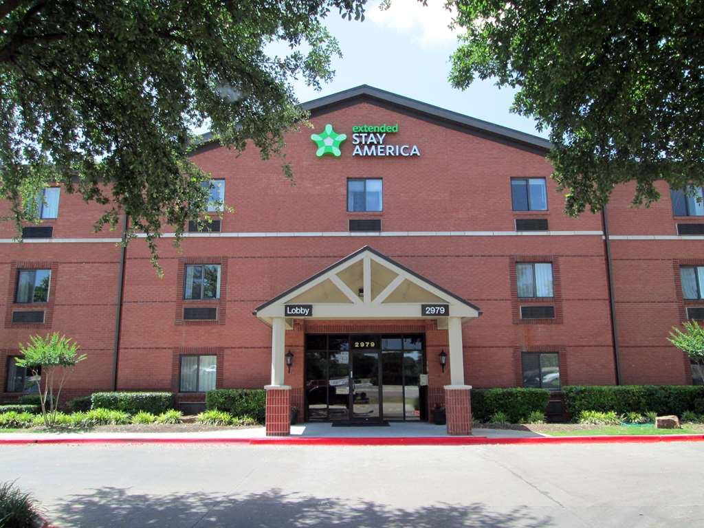 extended stay america suites dallas market center