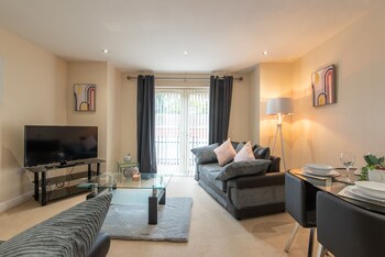 apartment 5