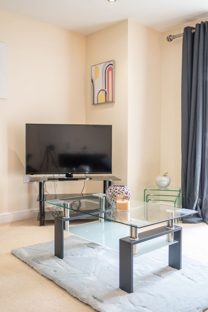 apartment 5