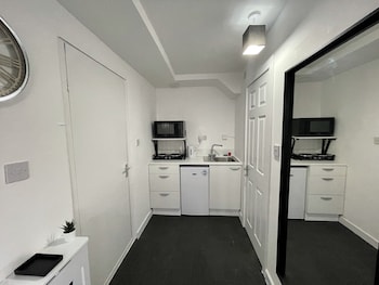 Wisteria Studio,,0 star