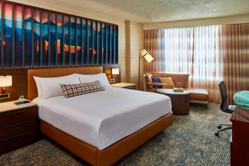 renaissance dallas hotel