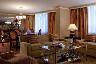 renaissance dallas hotel