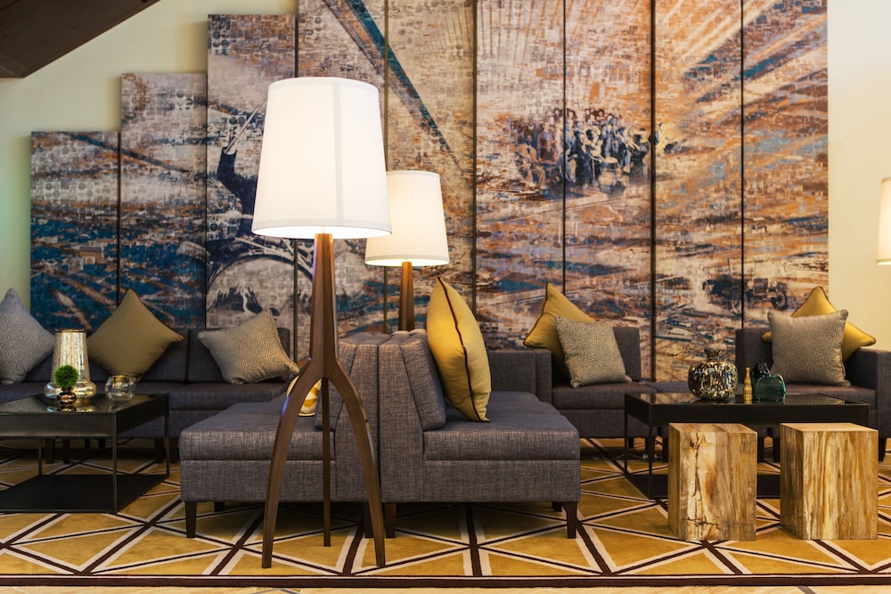 renaissance dallas hotel