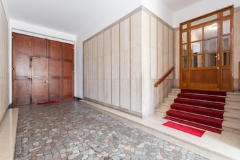 cialdini apartment near city center
