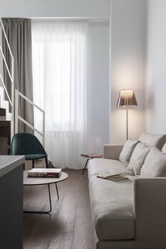 cavour deluxe