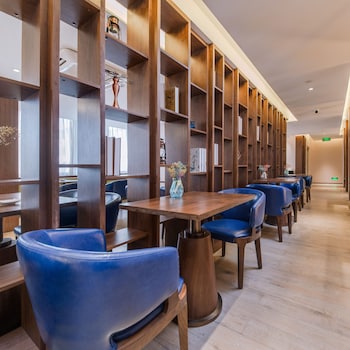 foshan xinxuangong hotel