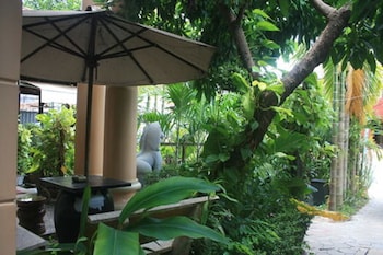 moms guesthouse