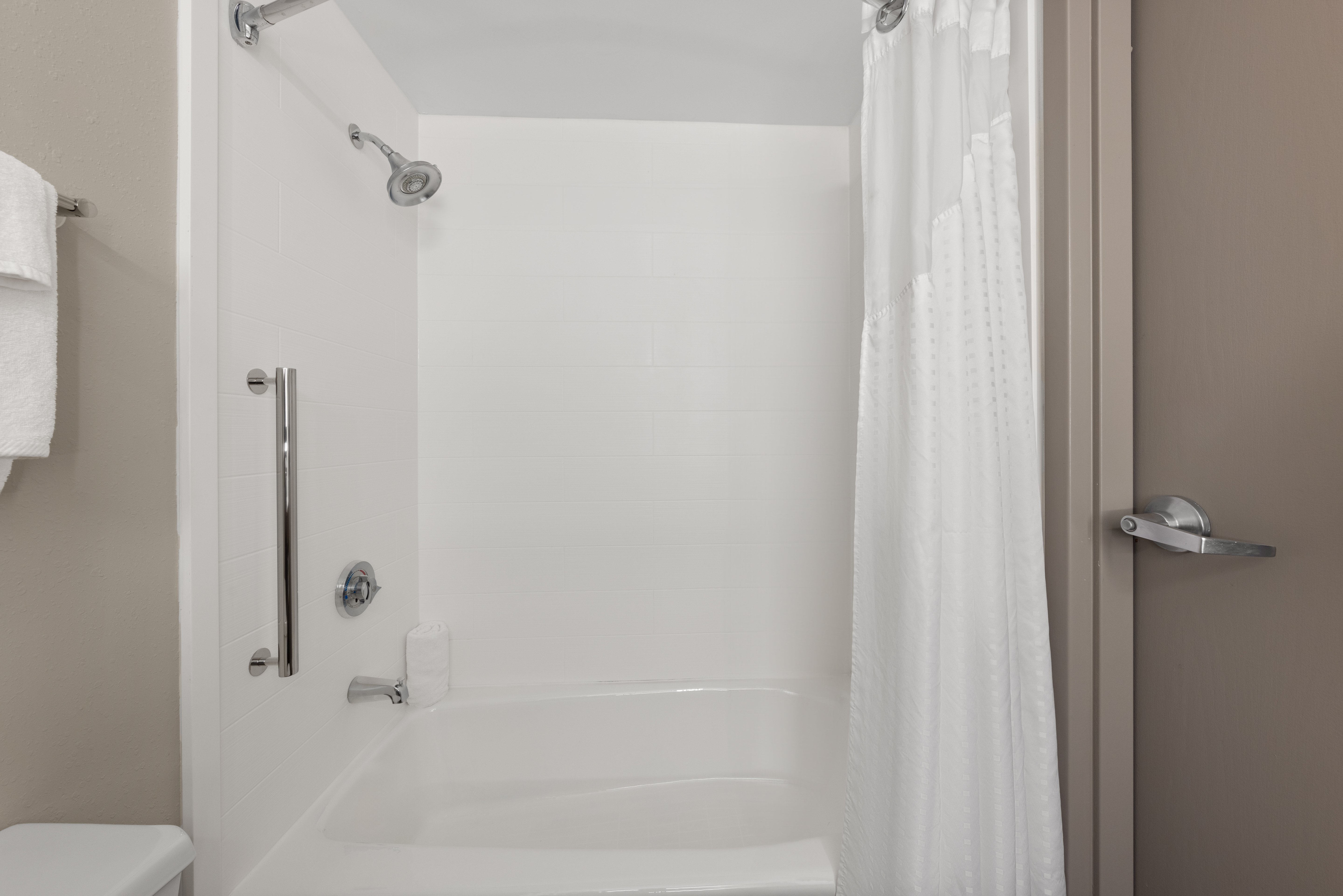 holiday inn express danbury i 84 by ihg