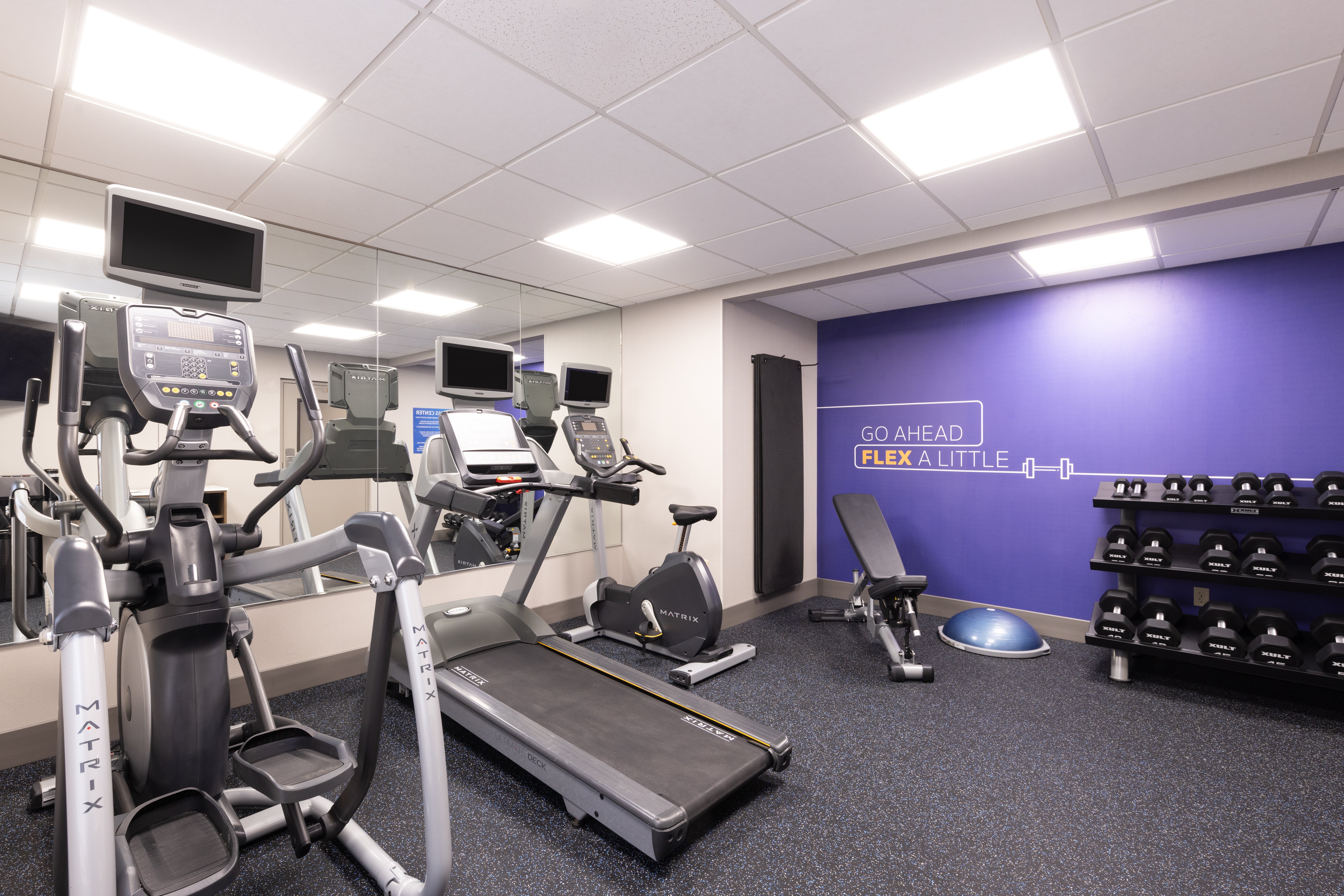 holiday inn express danbury i 84 by ihg