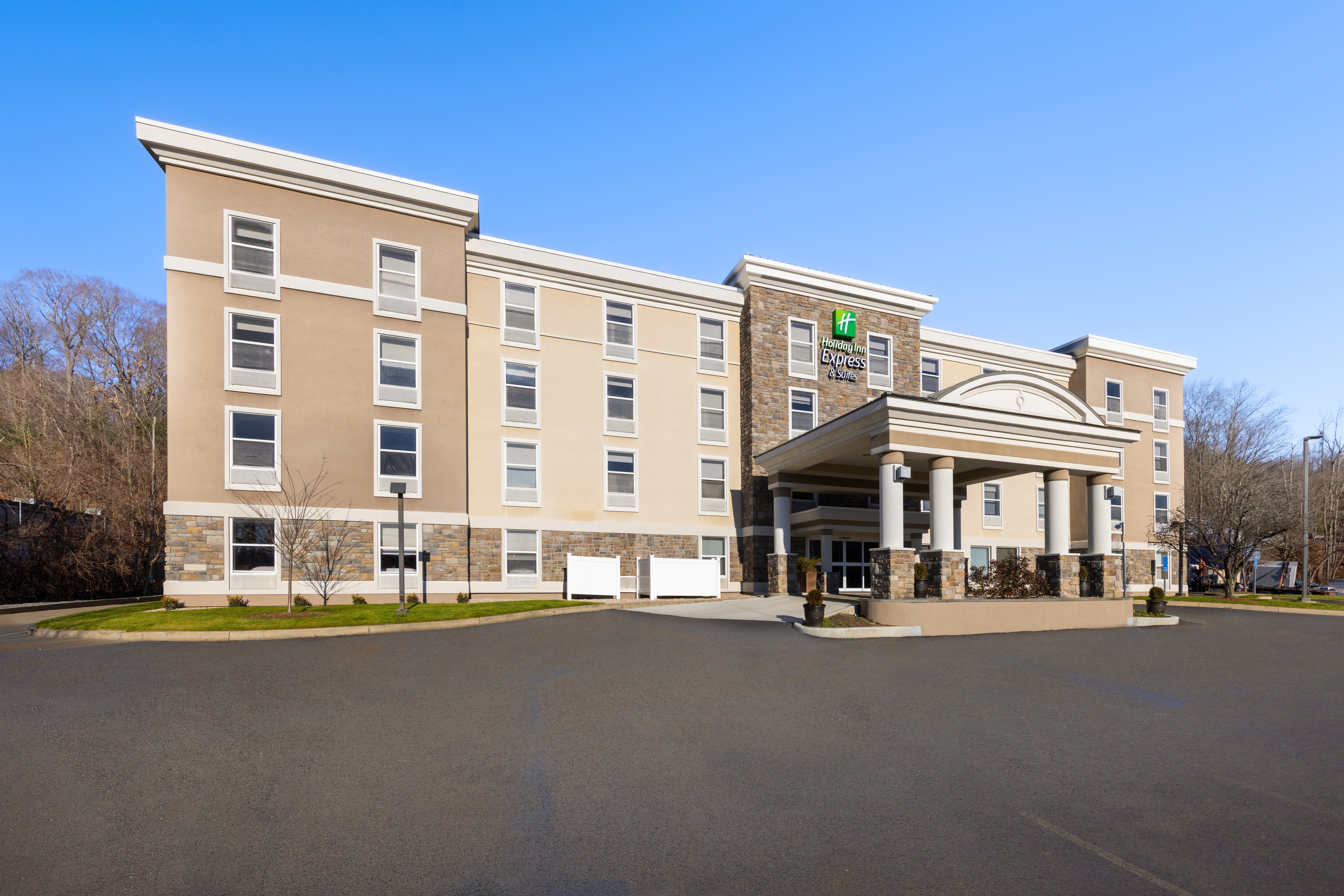 holiday inn express danbury i 84 by ihg