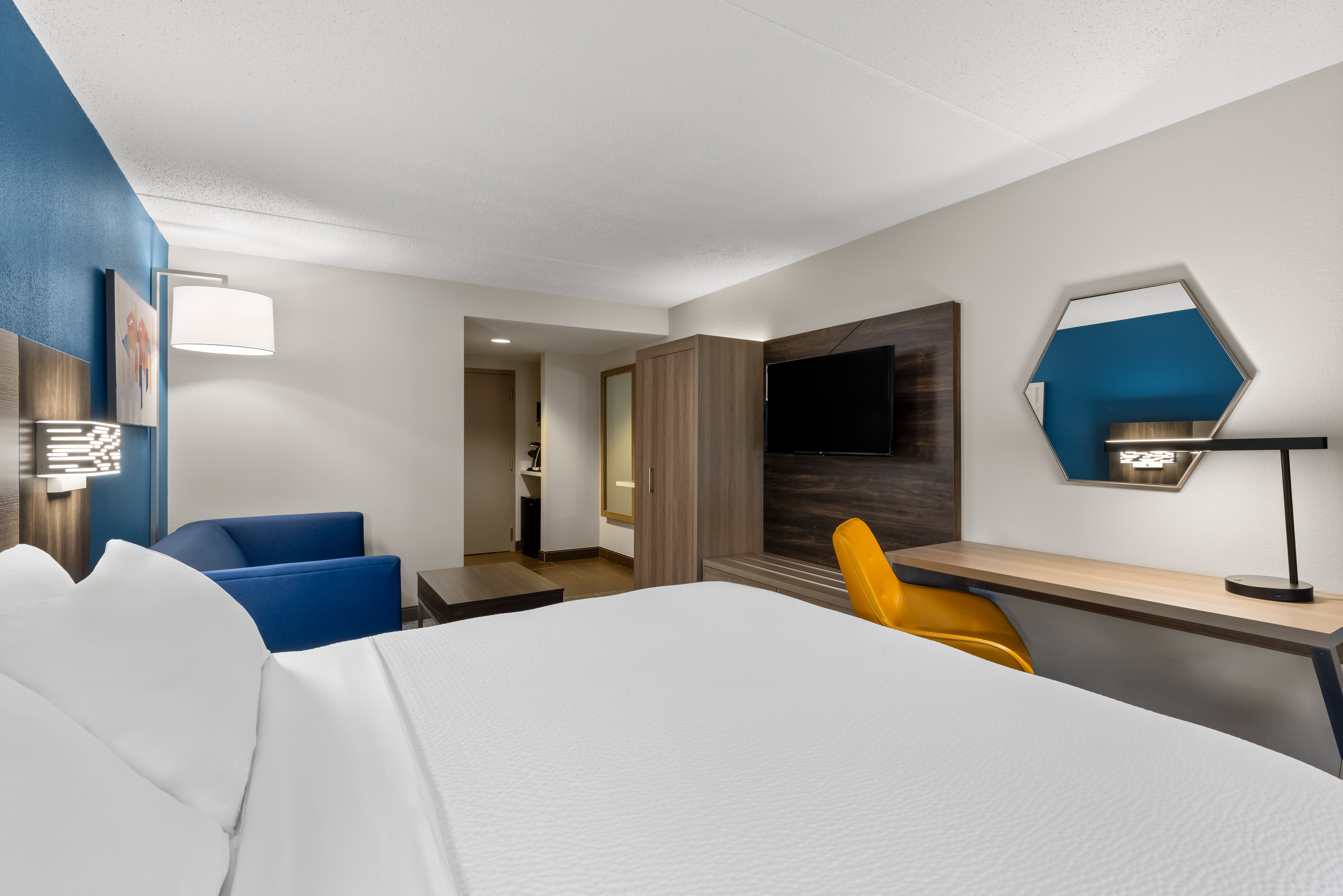 holiday inn express danbury i 84 by ihg