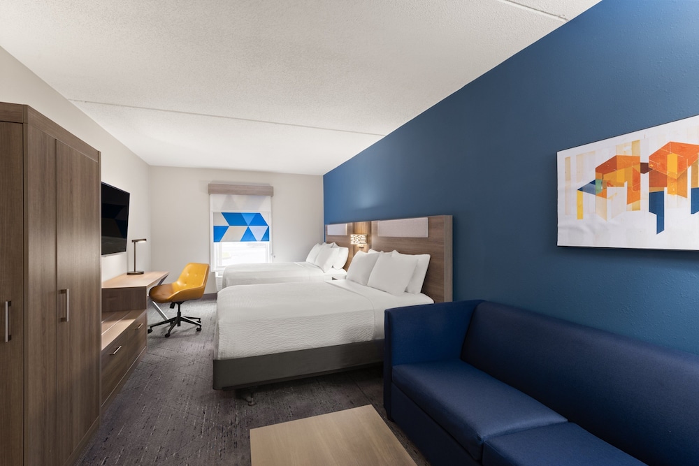 holiday inn express danbury i 84 by ihg