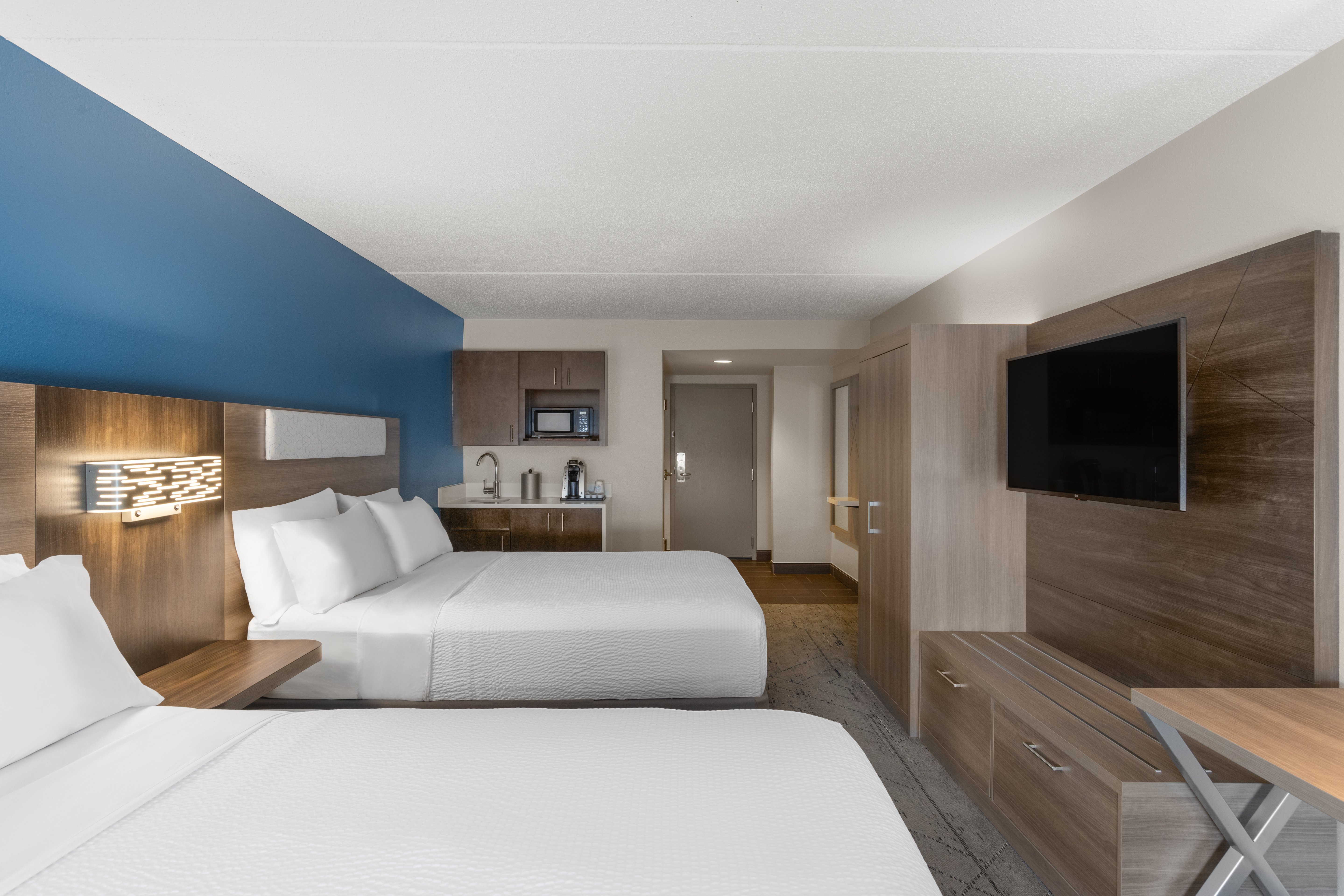 holiday inn express danbury i 84 by ihg
