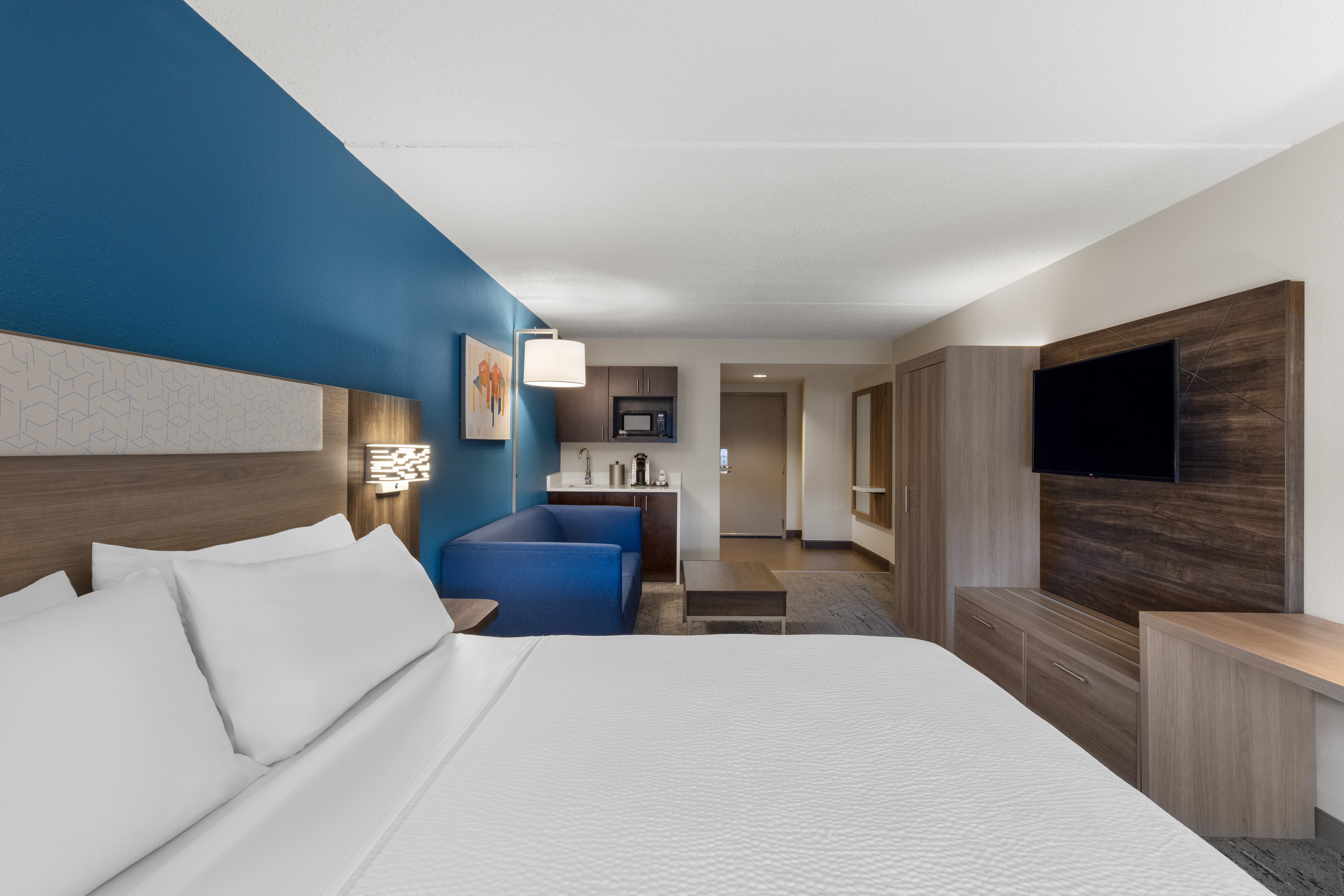 holiday inn express danbury i 84 by ihg