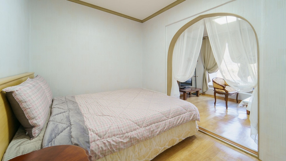 namhae cape town pension