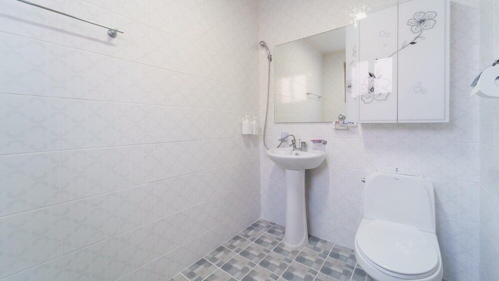 namhae cape town pension