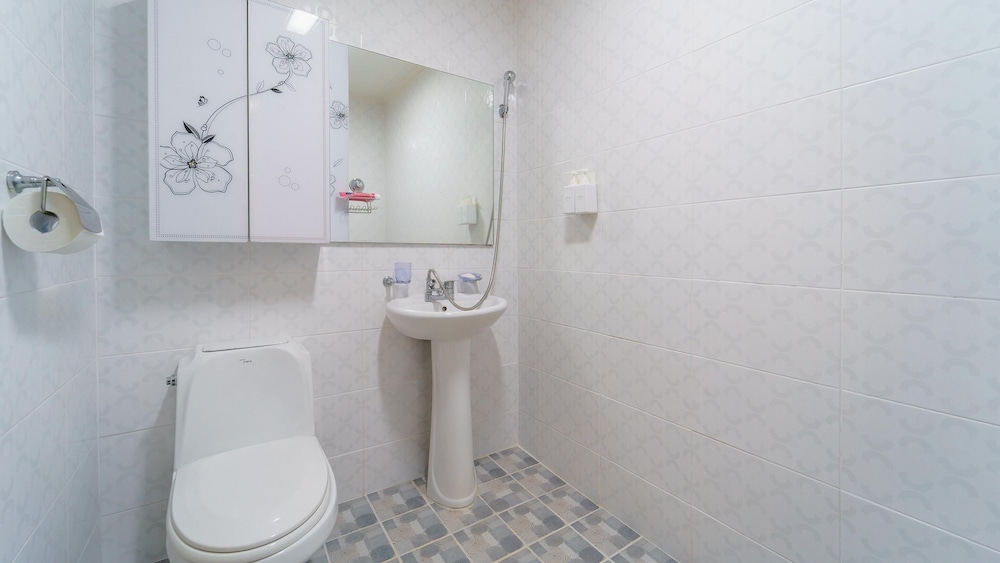 namhae cape town pension